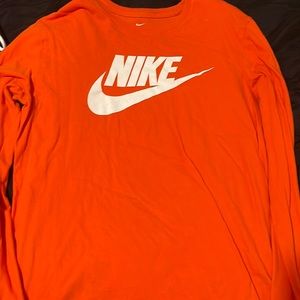 nike long sleeve